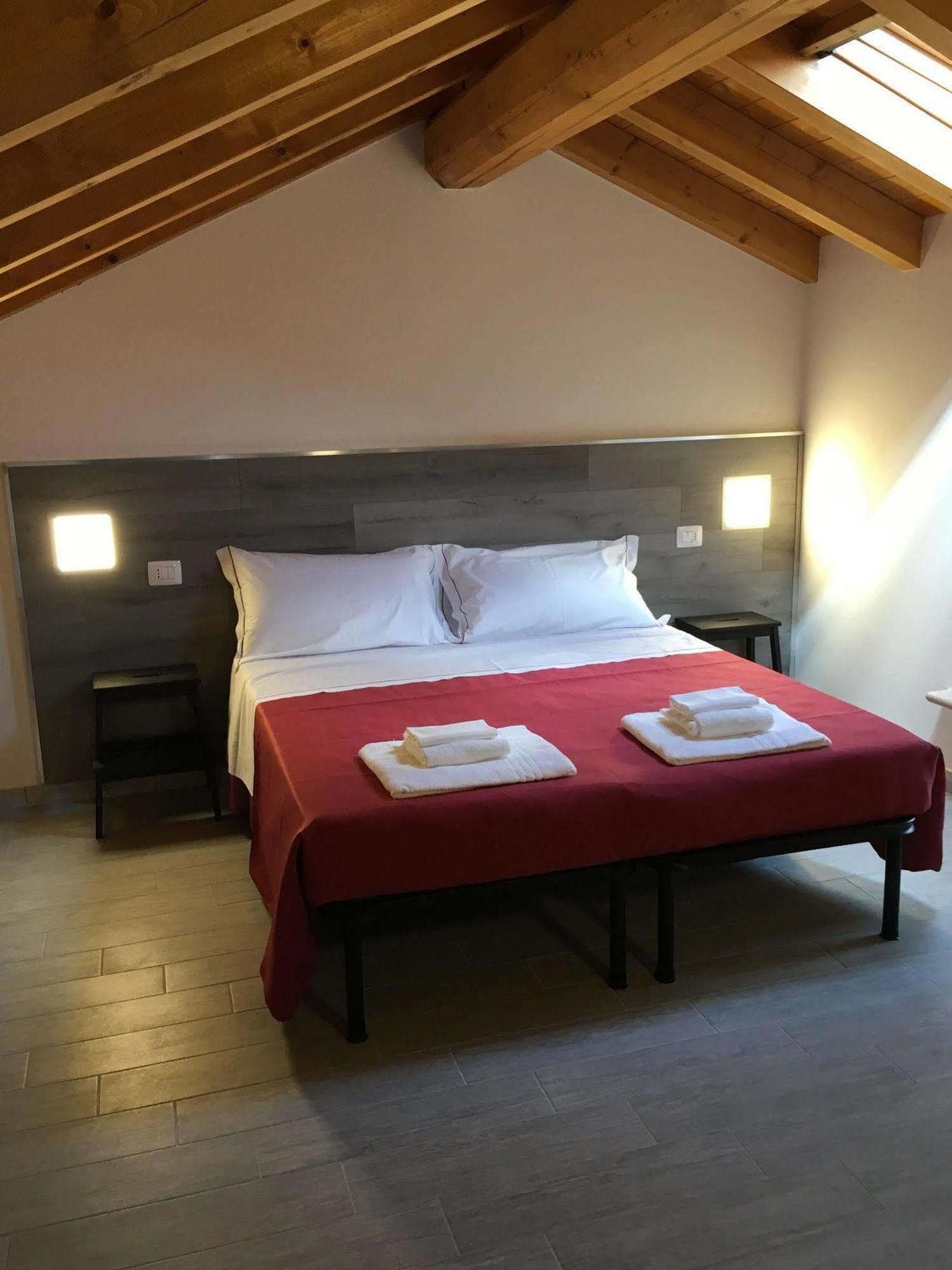 House Sabbioneta Hotel Eksteriør billede